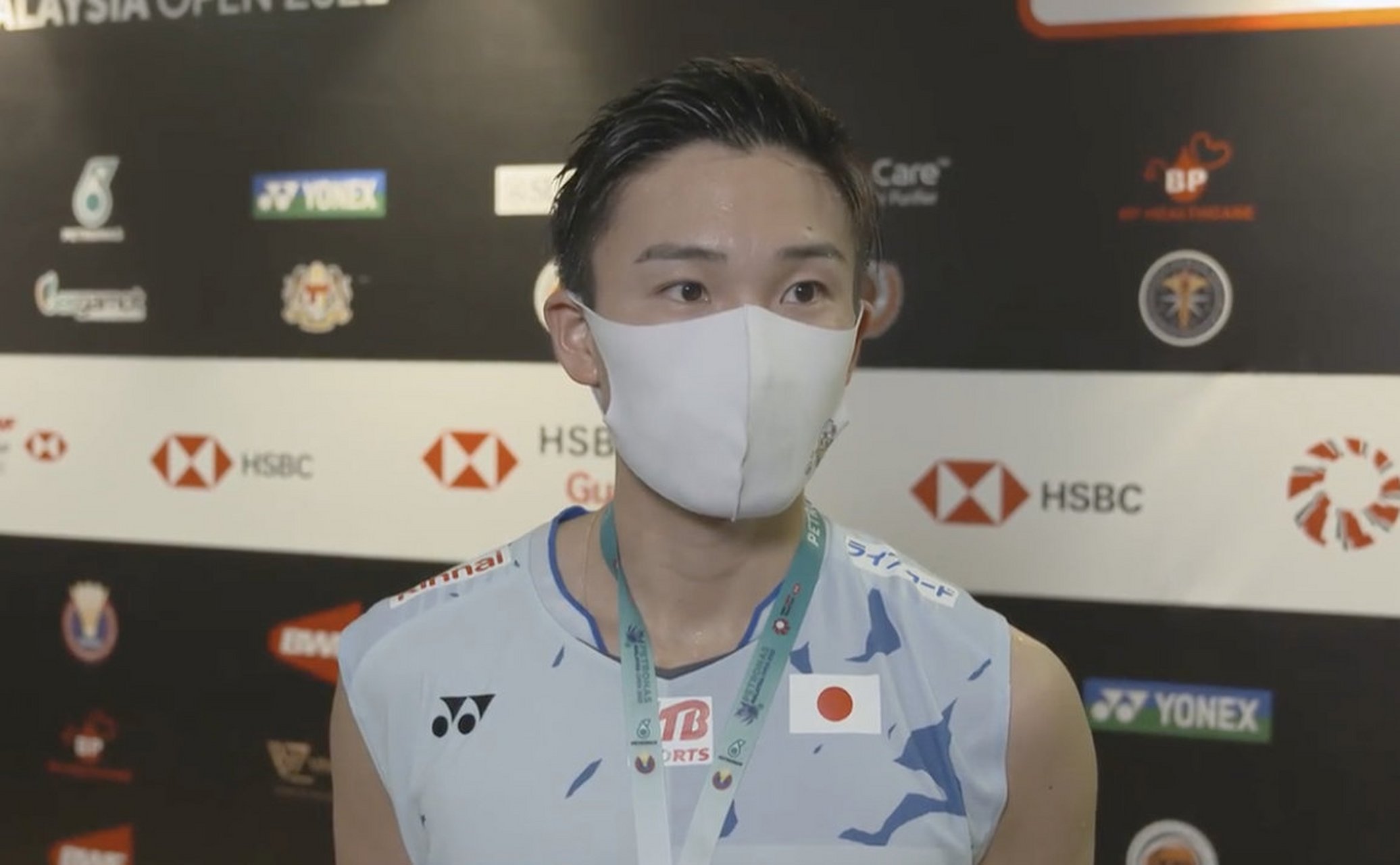 马来西亚队逆转韩国队，桃田贤斗点燃赛场