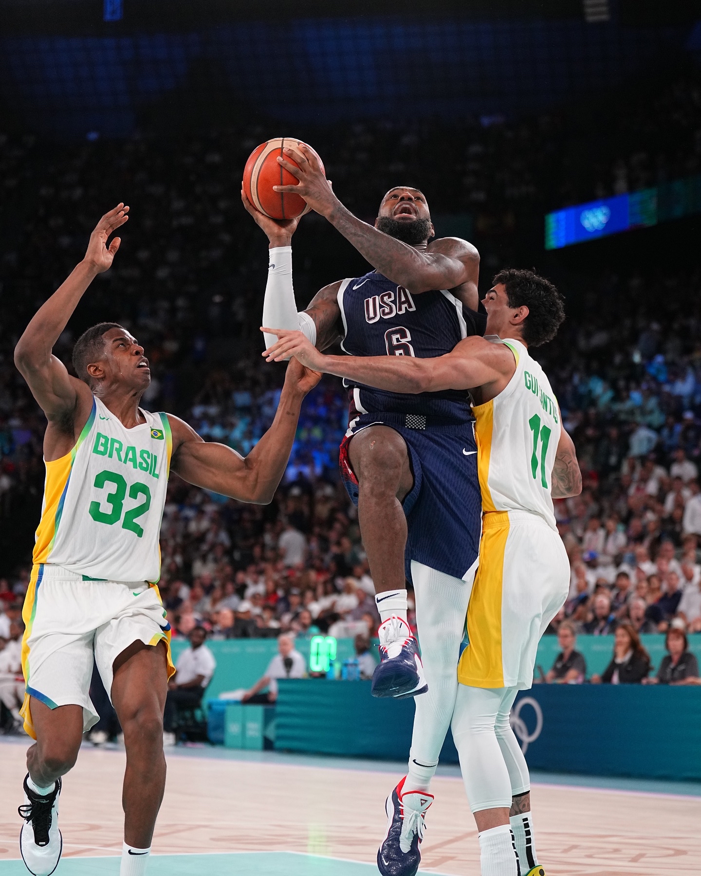 巴西男篮爆冷雄鹿B队，杜兰特送出助攻