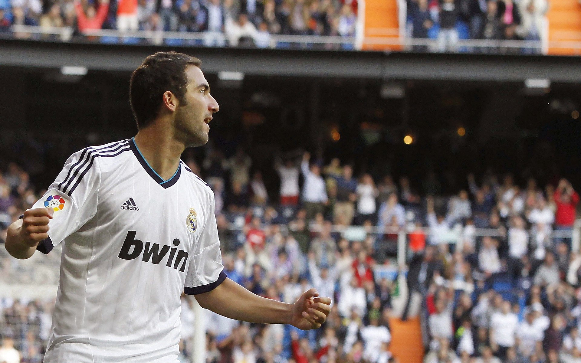 火箭收割广东队，杜兰特式统治力闪耀全场